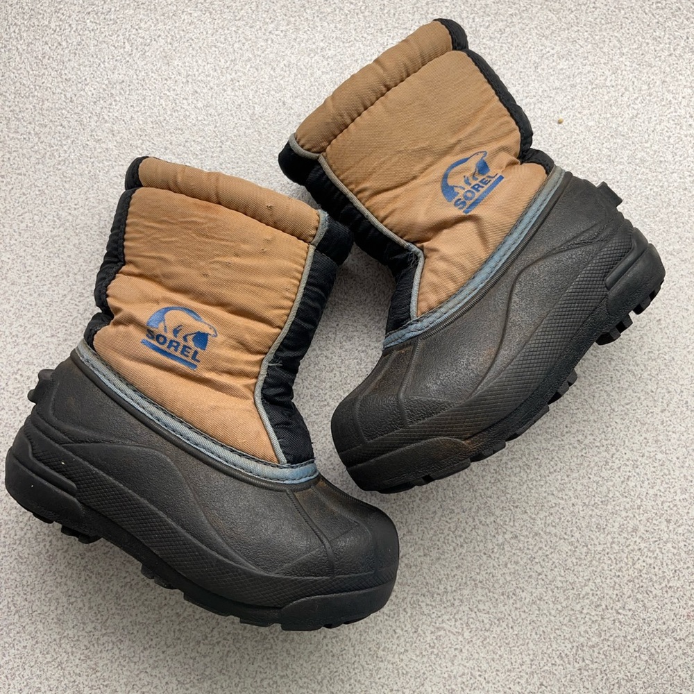 Sorel Snow Command Boots toddler size 9